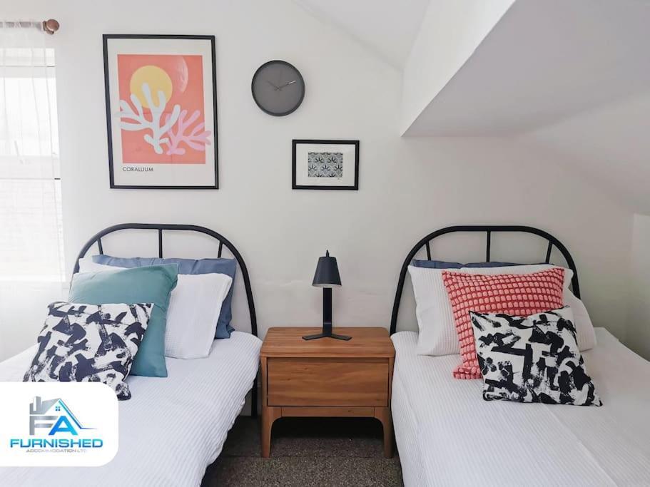 Holiday home 4 Bedroom House - Contractors Welcome